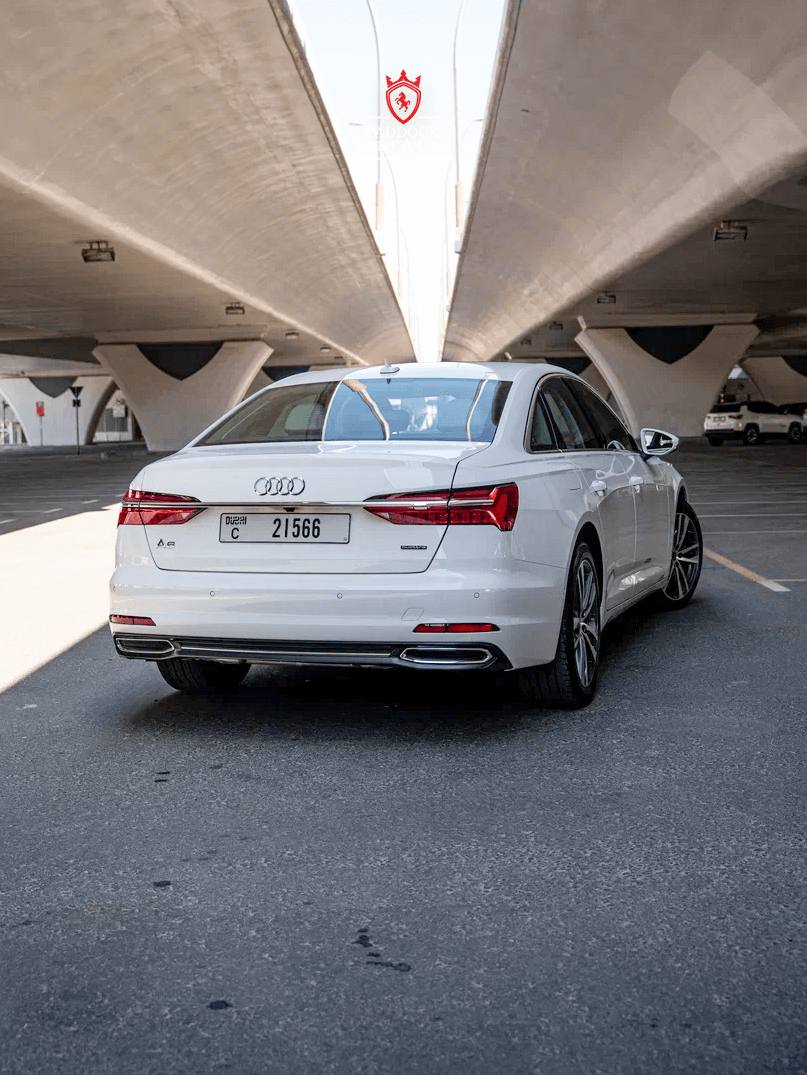 Audi A6 (Weiss)