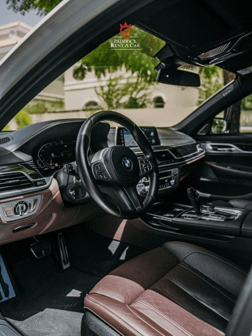 BMW 730
