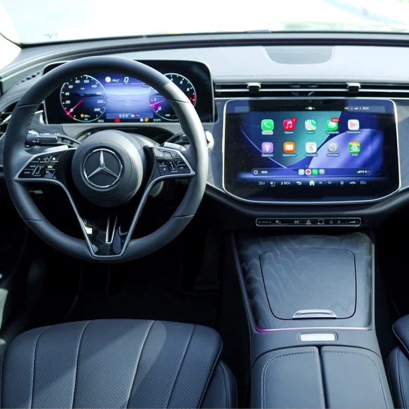 Mercedes-Benz E200
