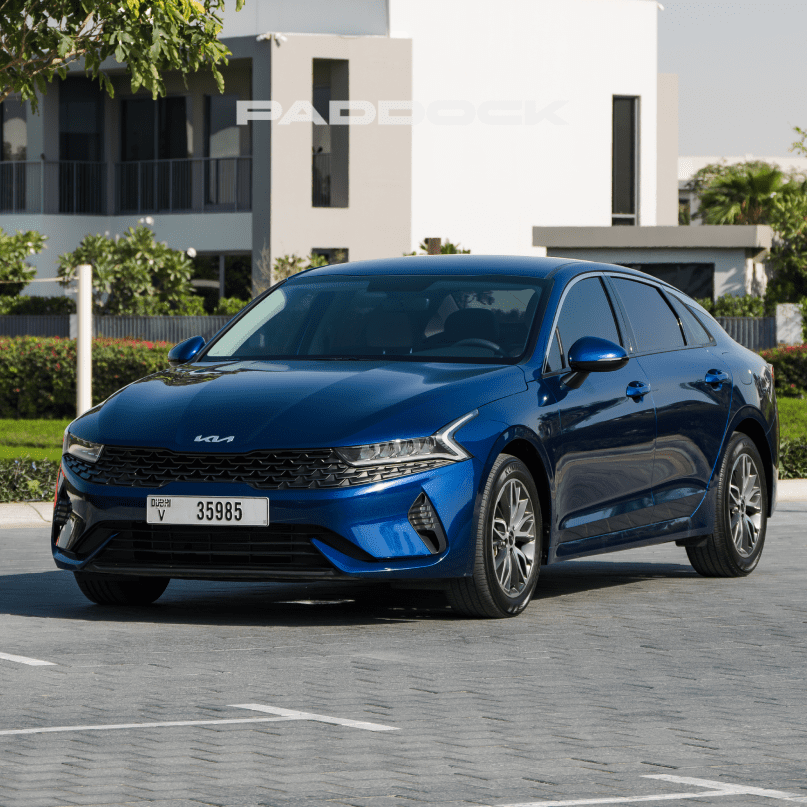 Kia К5 (Blau)