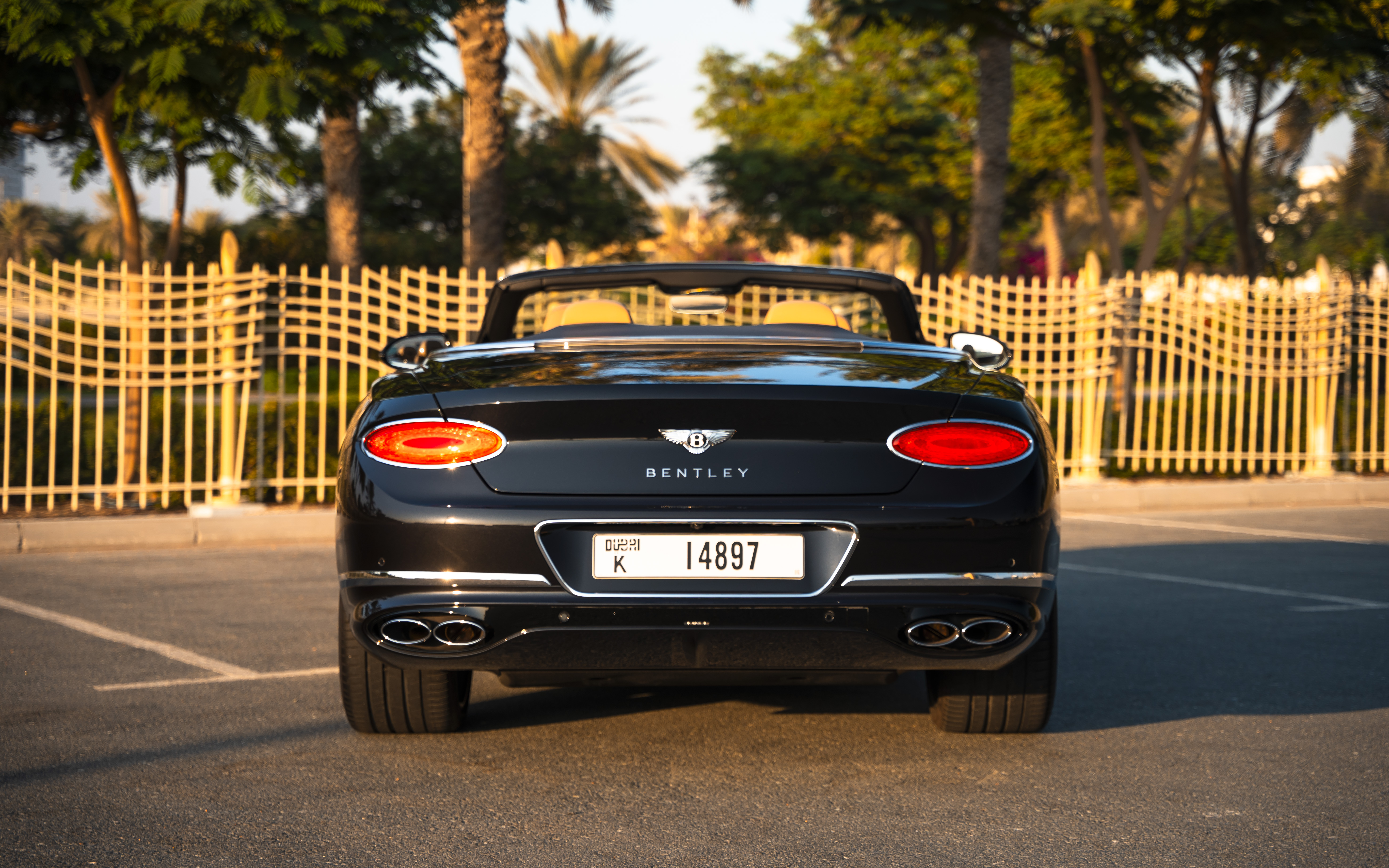 Bentley Continental GTC Mulliner (Dark Blue)