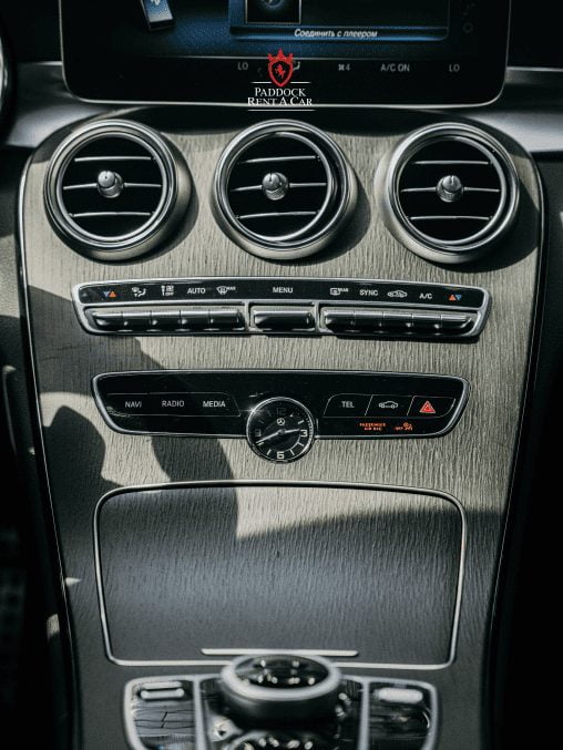 Rent Merdcedes c300 in Dubai