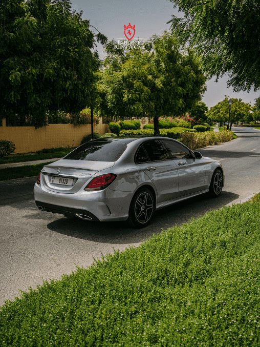 Rent Merdcedes c300 in Dubai