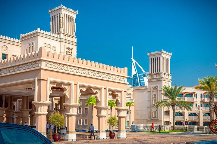 Nouvelle prolongation de la location de voiture à Dubaï ?