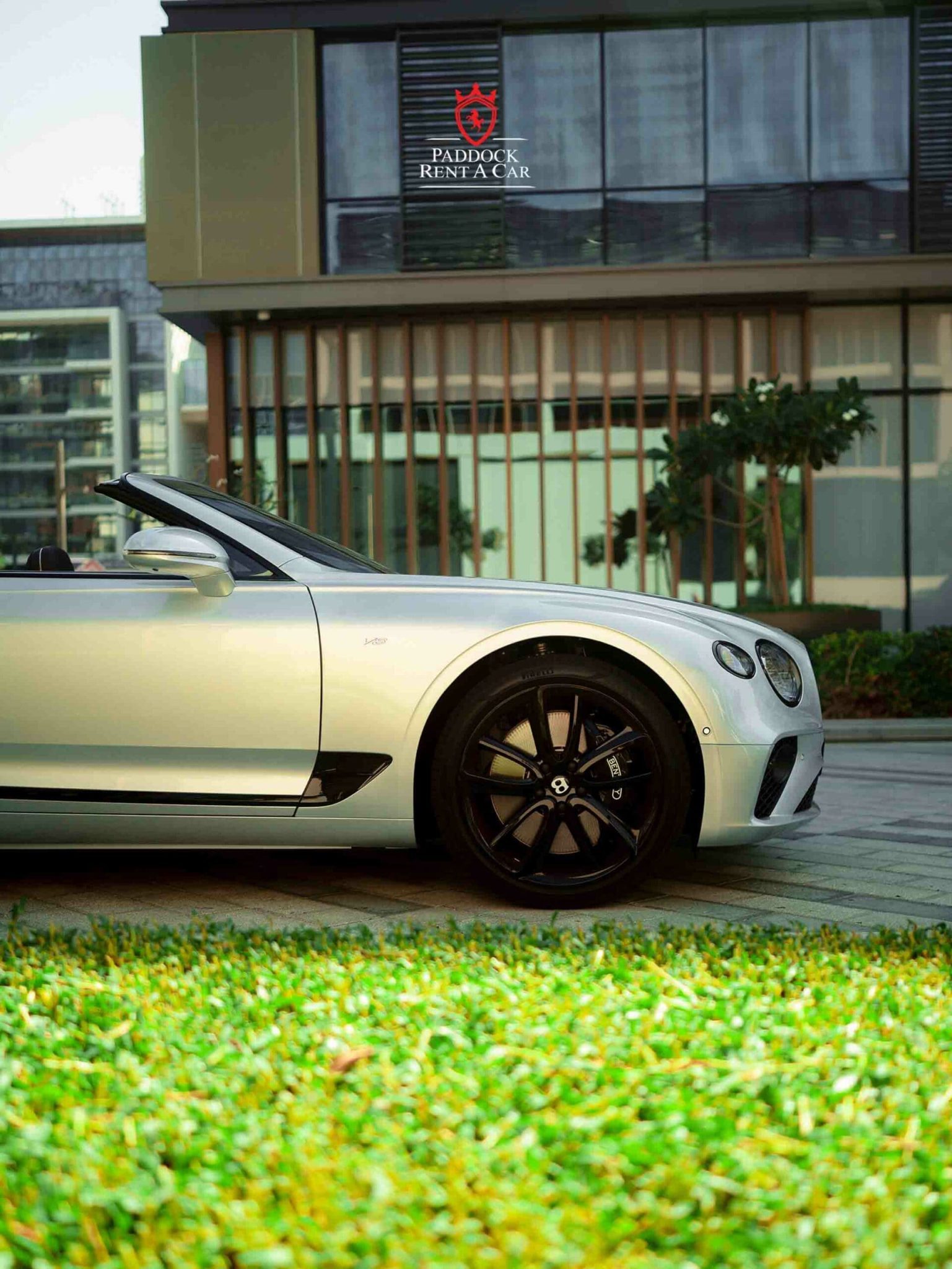 Rent A Luxury Car in Dubai