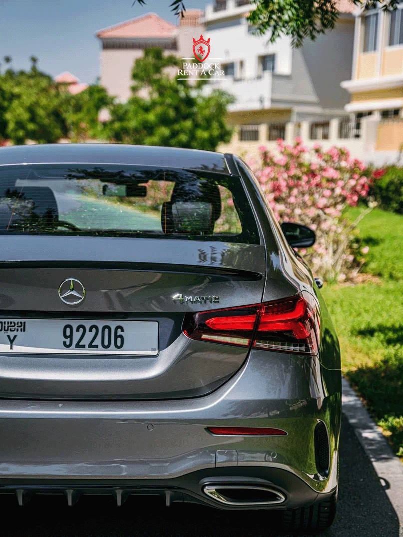 Mercedes-Benz A220