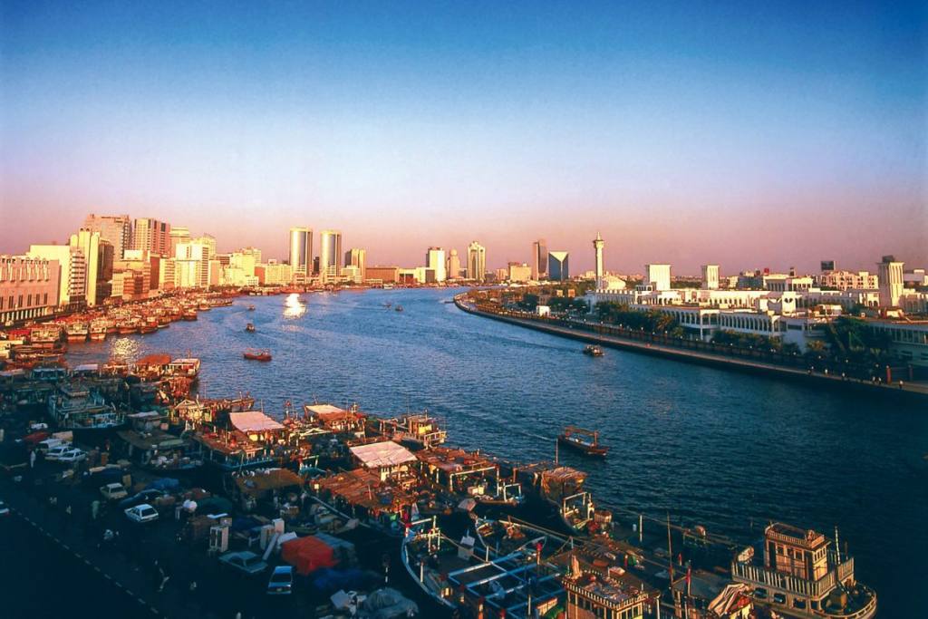 rent a car deira
