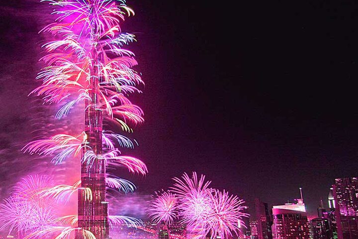 Feux d'artifice du Nouvel An à Dubaï 2025