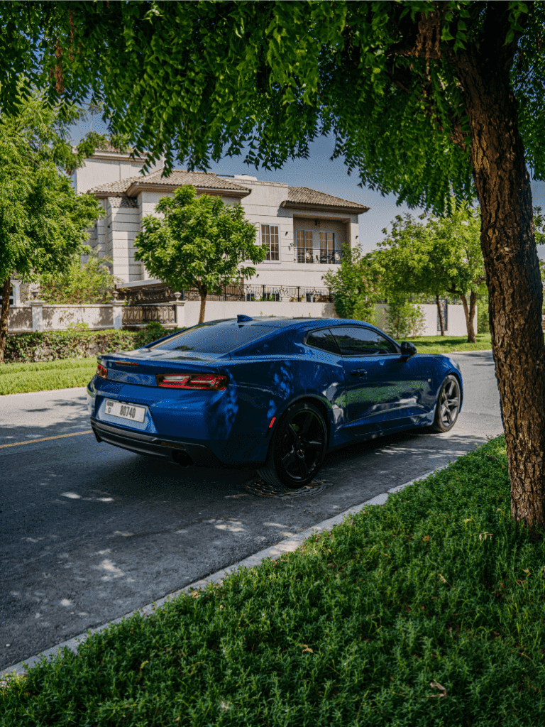 Chevrolet Camaro (Blau)