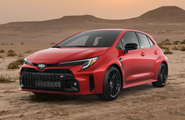 Toyota Corolla сверхзвуковой красный