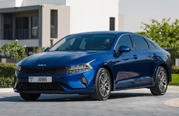 Kia К5 (Blue)
